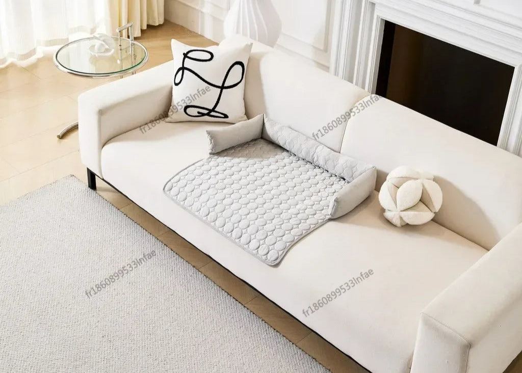 Matelas Rafraîchissant Ice Silk Chien Chat - 2 Tailles - Lavable Machine